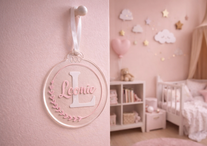 Personalisierter Acryl-Anhänger mit Namen – vielseitige Deko & Geschenkidee