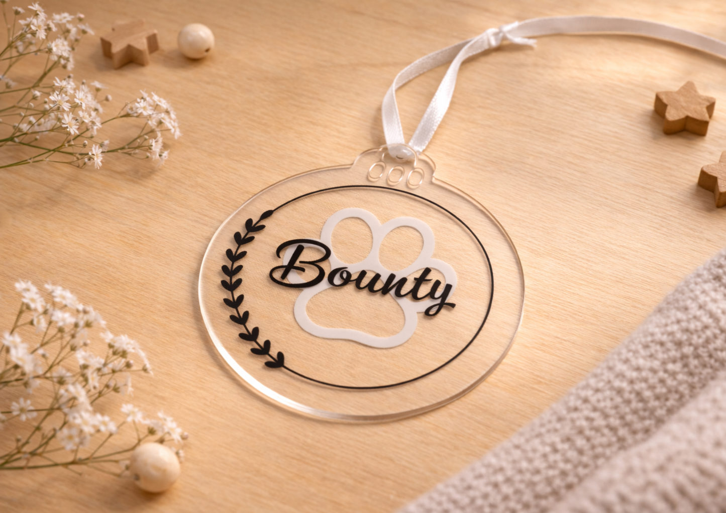 Personalisierter Acryl-Anhänger mit Namen – vielseitige Deko & Geschenkidee